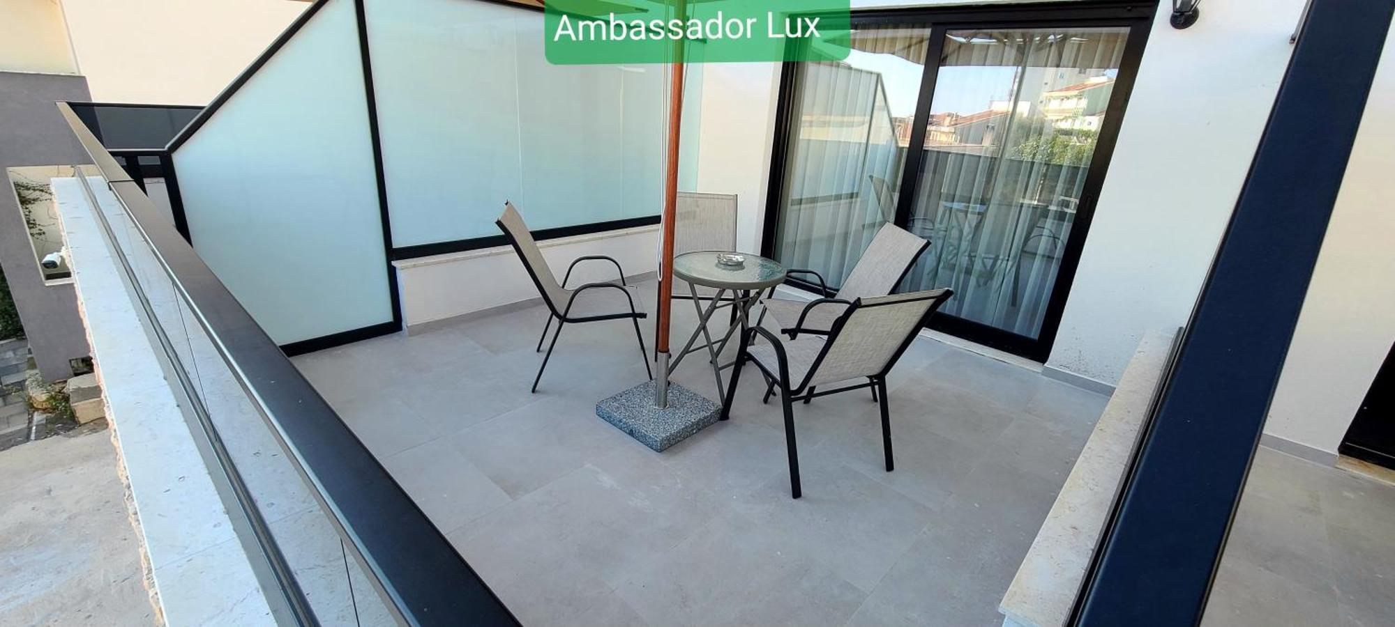 Ambassador & Ambassador Lux Apartments Ulcinj Room photo
