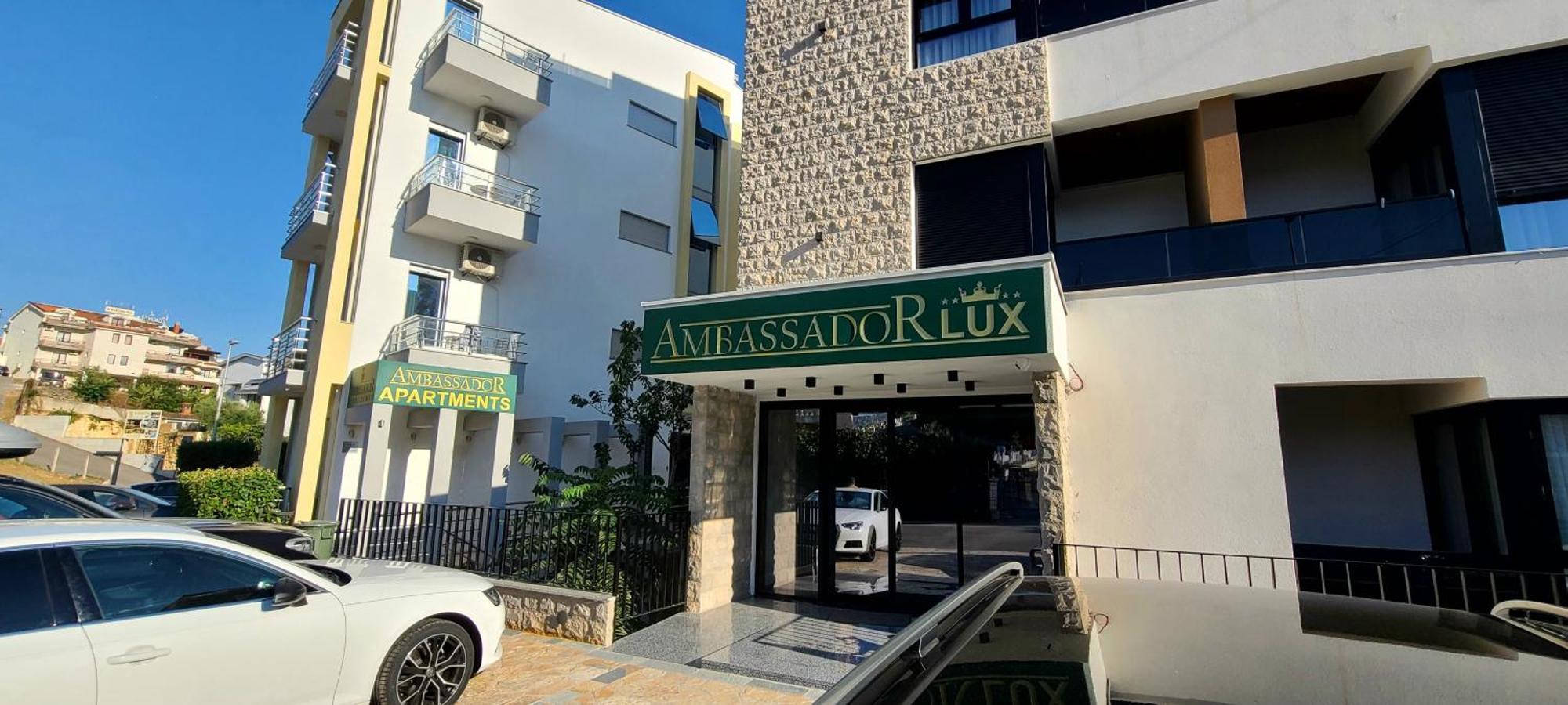 Ambassador & Ambassador Lux Apartments Ulcinj Exterior photo