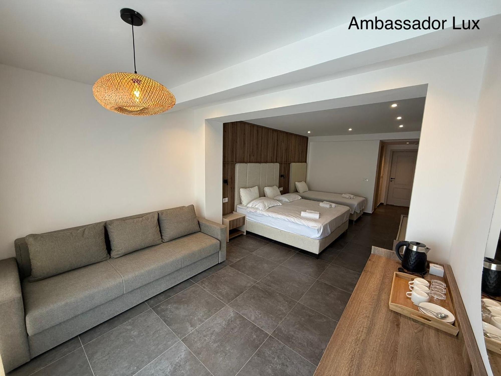 Ambassador & Ambassador Lux Apartments Ulcinj Exterior photo