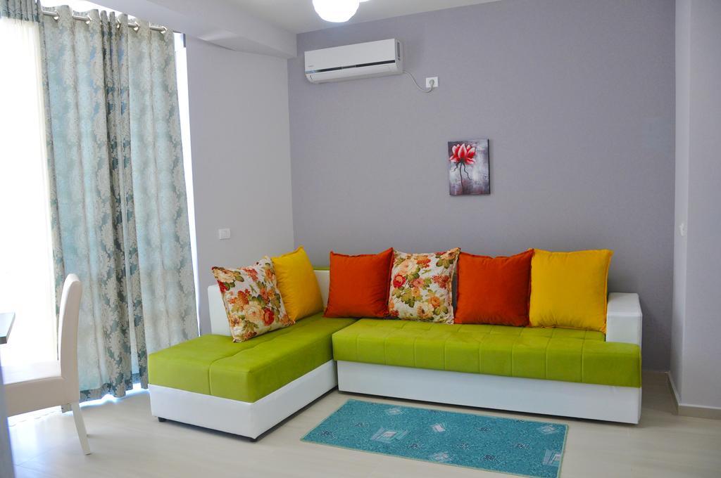 Ambassador & Ambassador Lux Apartments Ulcinj Exterior photo