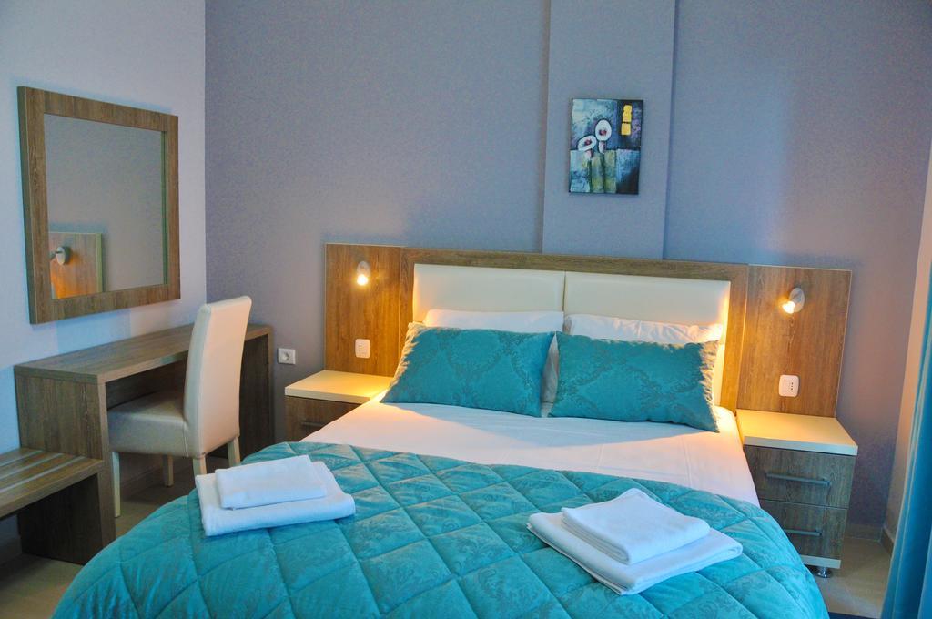 Ambassador & Ambassador Lux Apartments Ulcinj Exterior photo