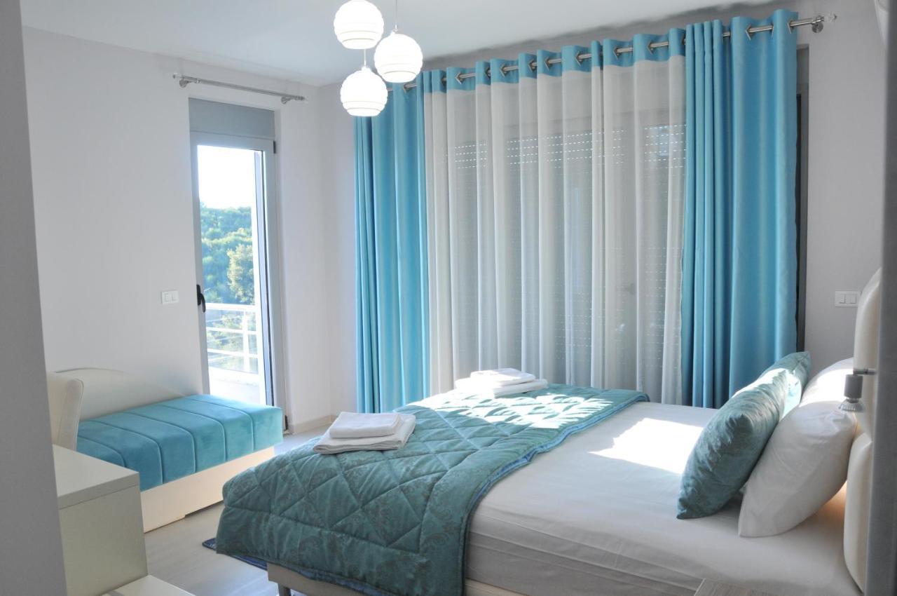 Ambassador & Ambassador Lux Apartments Ulcinj Exterior photo